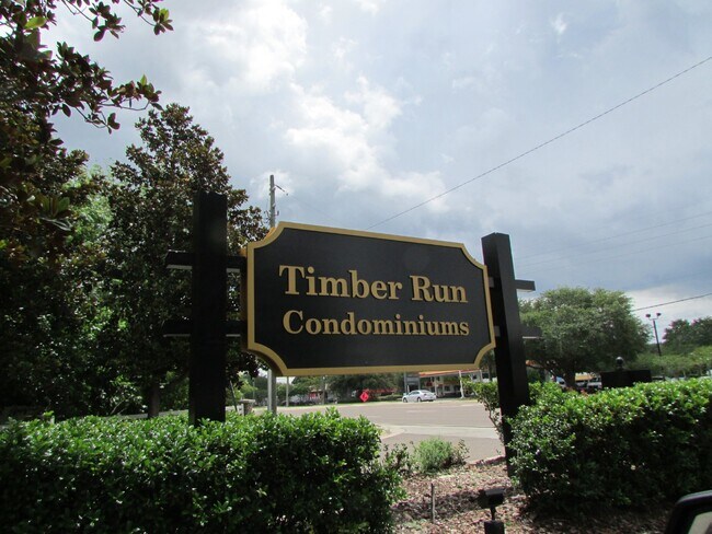 FOR RENT: 3 BEDROOM 2 BATHROOM CONDO LOCA... - FOR RENT:  3 BEDROOM 2 BATHROOM CONDO LOCA...