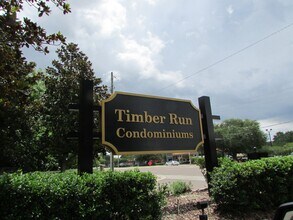 Building Photo - FOR RENT:  3 BEDROOM 2 BATHROOM CONDO LOCATED IN TIMBER RUN