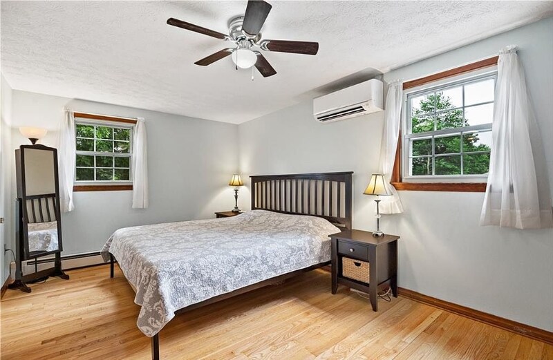 Building Photo - 120 Stollman Rd