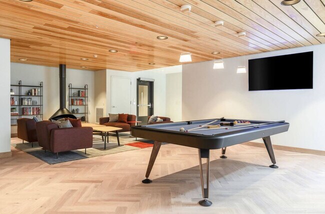 Building Photo - 2121 First Street Southwest-SI FL4-ID258