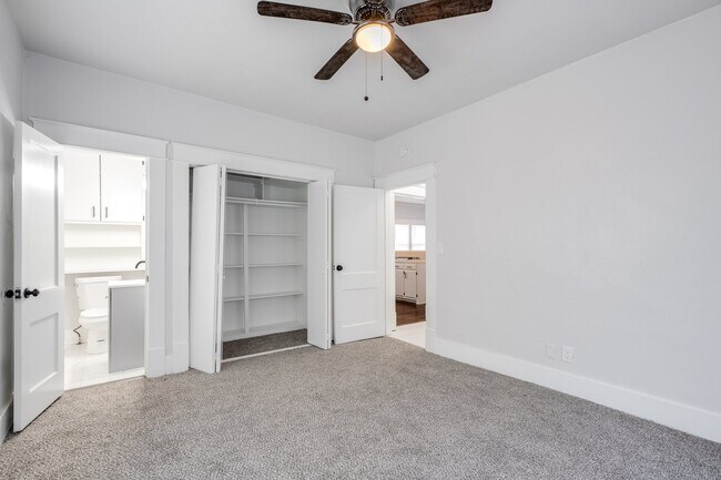 Building Photo - 1528 N Beard Ave