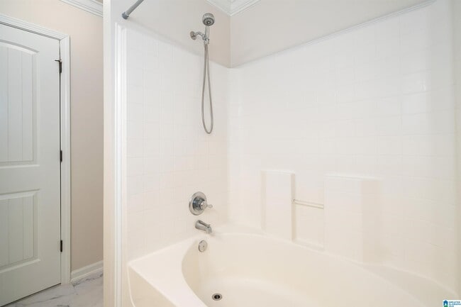 Building Photo - 6062 Townley Ct