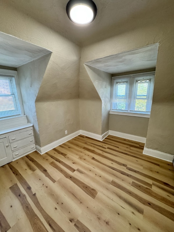 Building Photo - 755 Chislett St