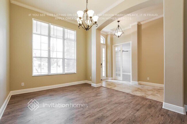 Building Photo - 1390 Stellar Dr