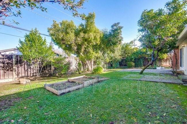 Building Photo - 3501 Speno Dr