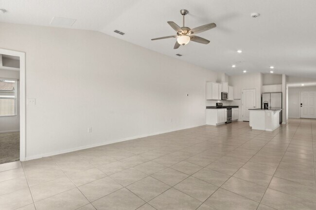Building Photo - Charming 3-Bedroom Home in Nassau Crossing...