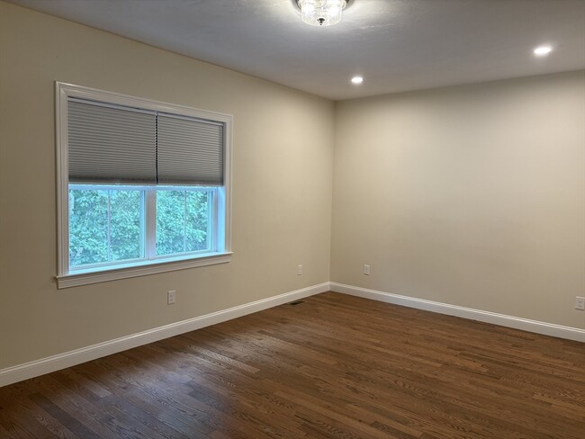 Building Photo - 32 Kodiak Ln