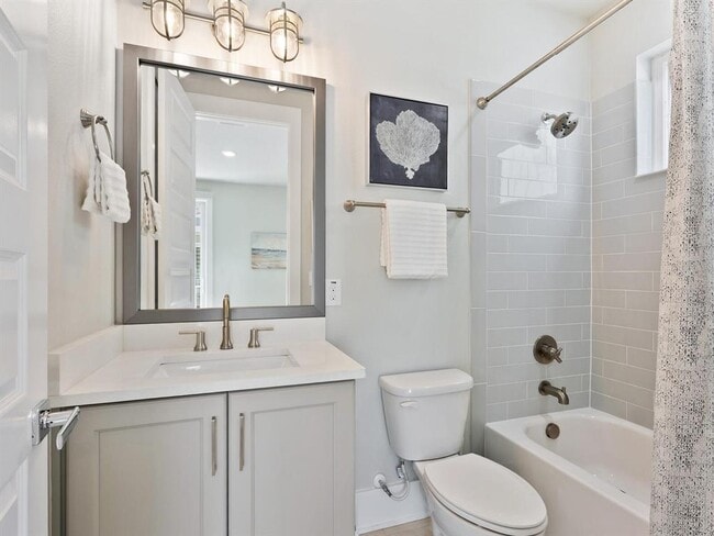 Building Photo - 508 Laurel Pk Dr