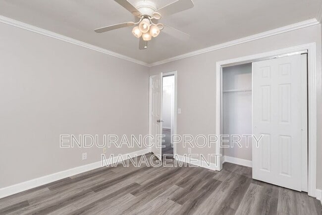 Building Photo - 455 Rockford Dr