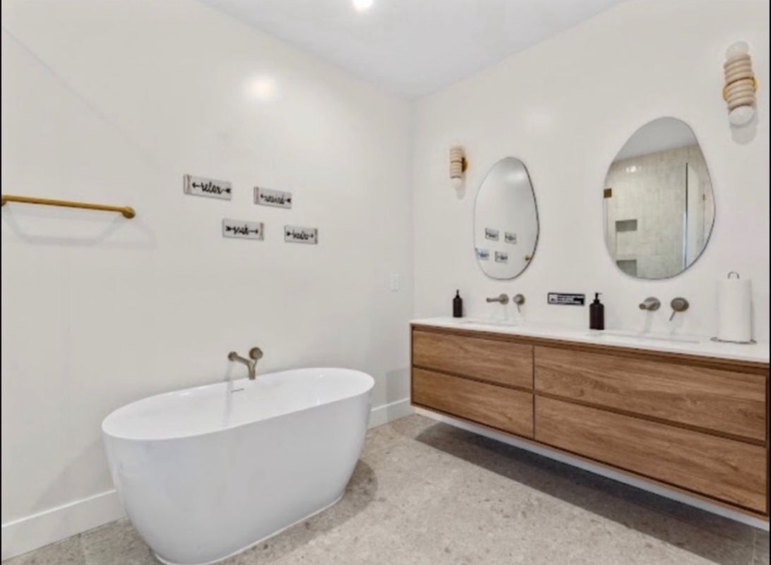 Building Photo - 2743 N Keystone St