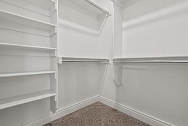 Building Photo - 1124 Laux Ln