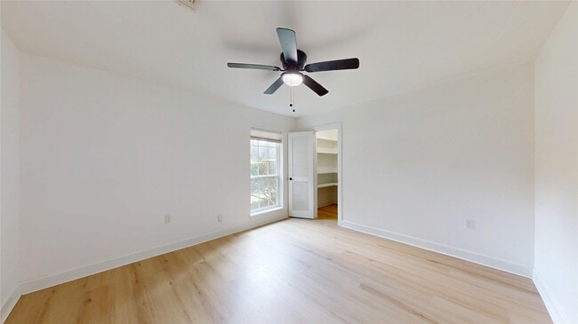 Building Photo - 5731 S Braeswood Blvd