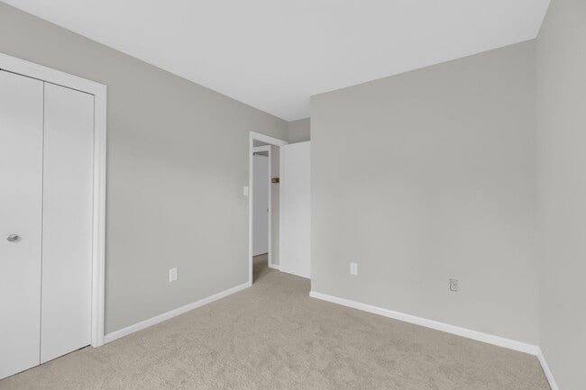 Building Photo - 5626 Fort Corloran Dr