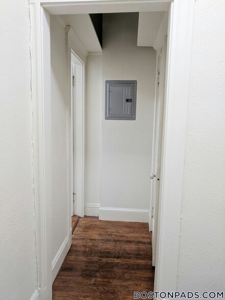 Building Photo - 1171 Boylston St