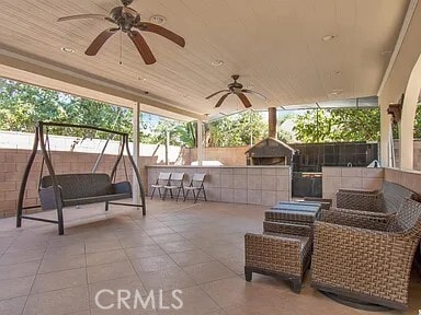 Building Photo - 14608 Cohasset St