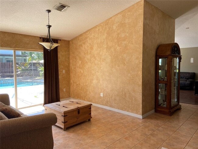 Building Photo - 18121 SW 152nd Ct