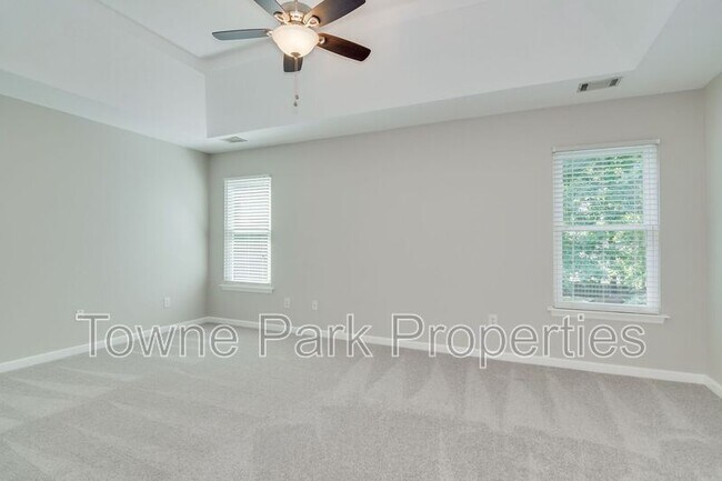 Building Photo - 486 Granite Point