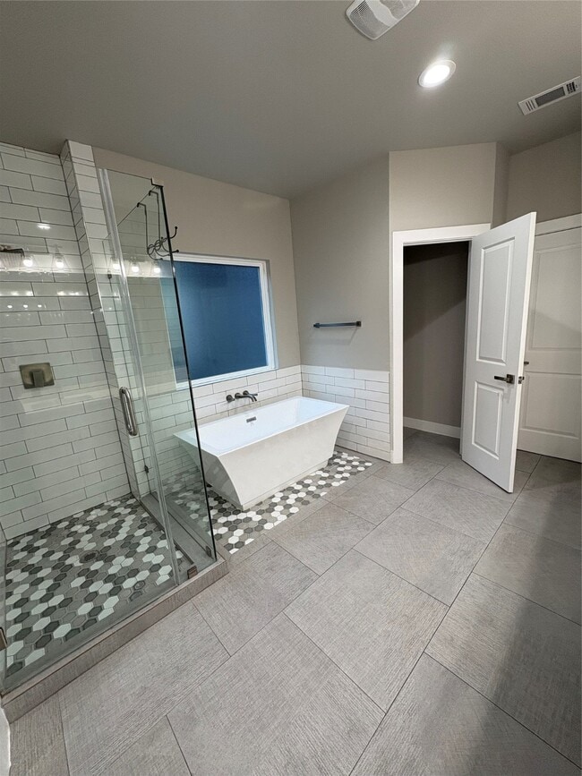 Building Photo - 3732 Seabrook St