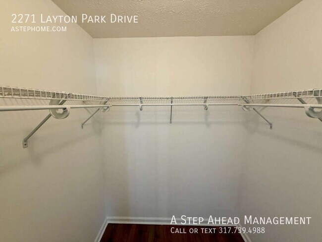 Building Photo - 2271 Layton Park Dr