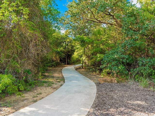 Building Photo - 408 Montpelier Dr