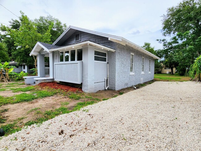 Building Photo - Fully Renovated 3 Bedroom Rental Home Avai...