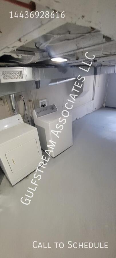 Building Photo - 444 N Robinson St