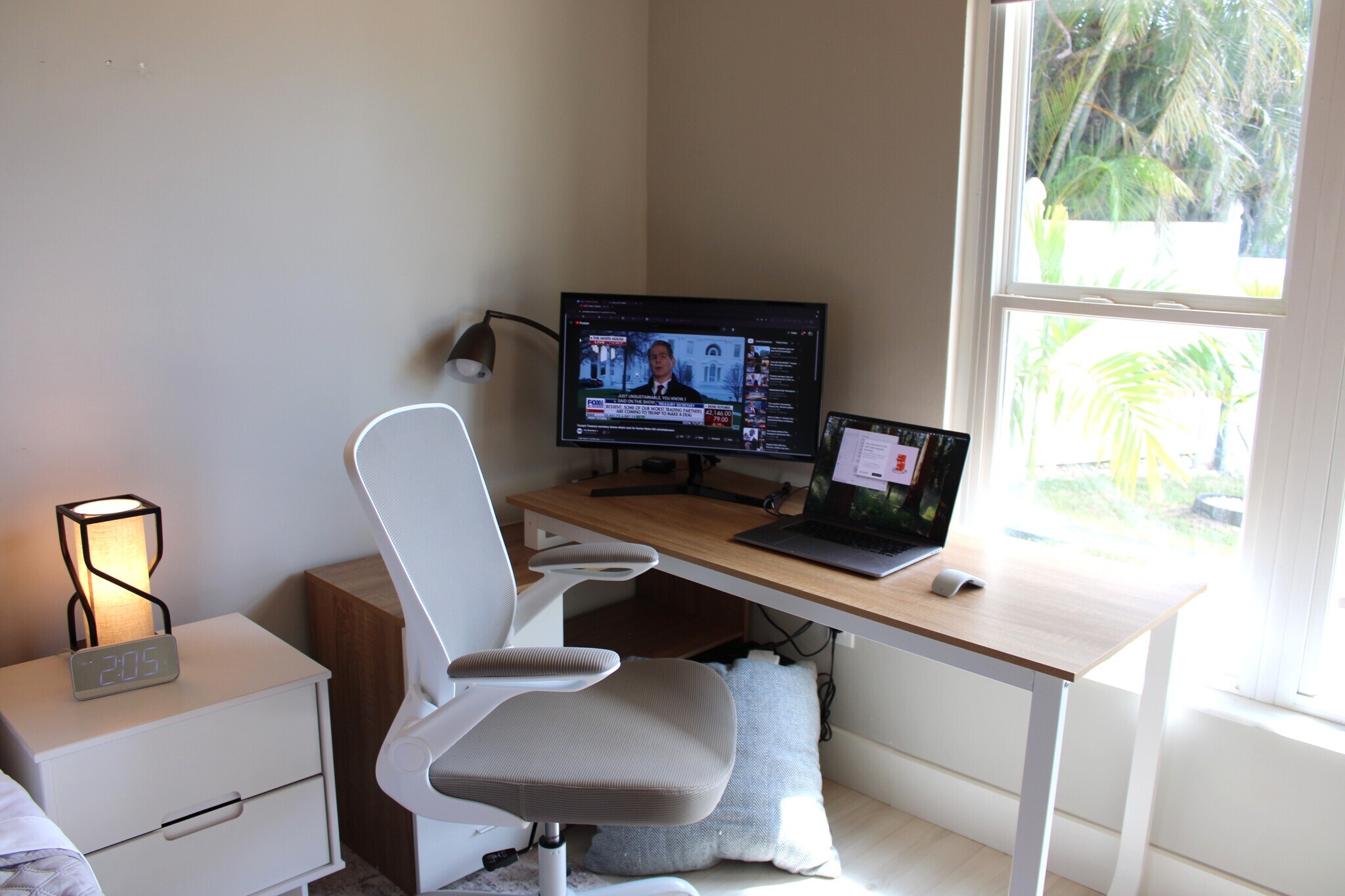 Building Photo - 229 Palm Is NW