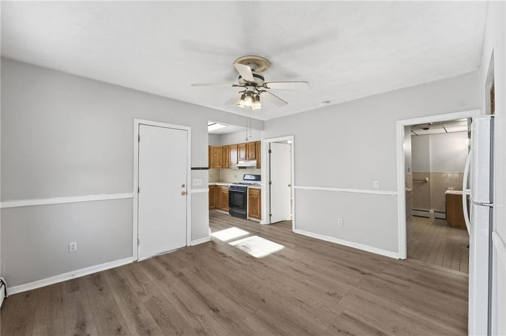 Building Photo - 93 Oakland Ave