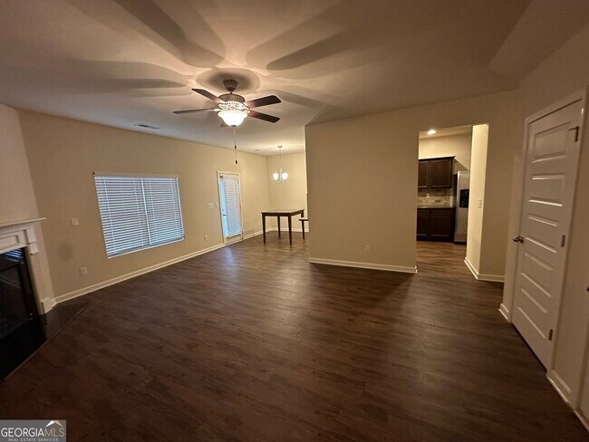 Building Photo - 376 Pernell Dr