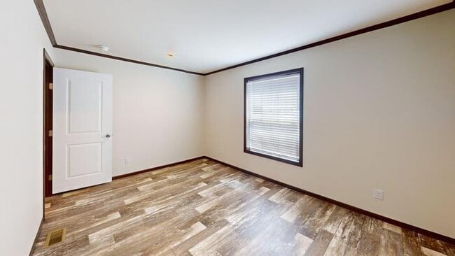 Building Photo - 109 American Ave