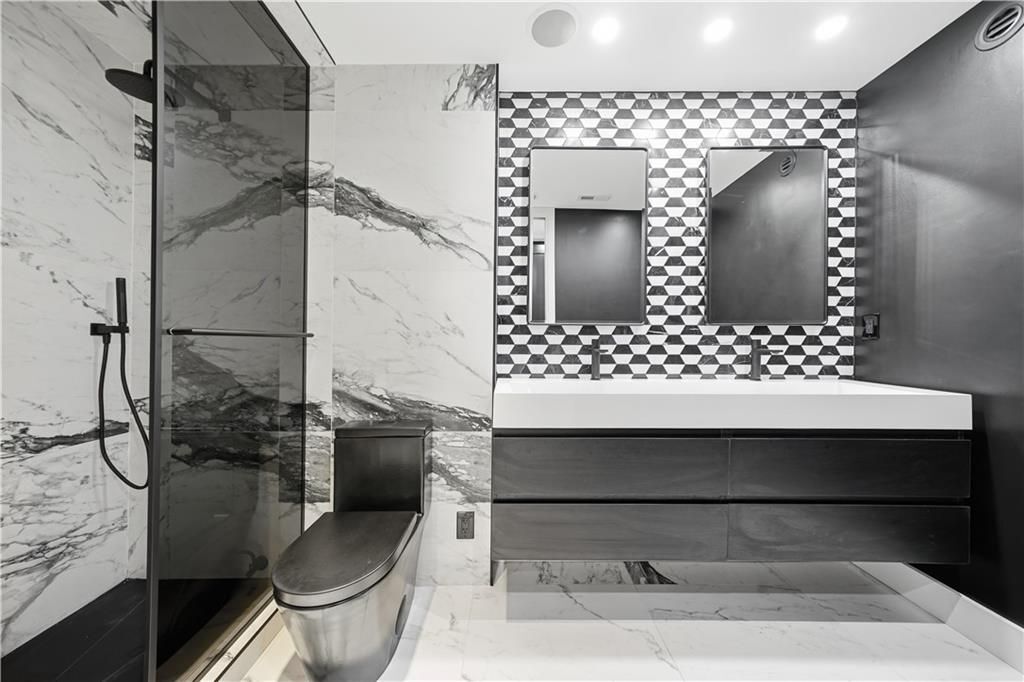 Building Photo - 199 14th St NE