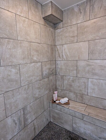 Building Photo - 141 Mulberry St