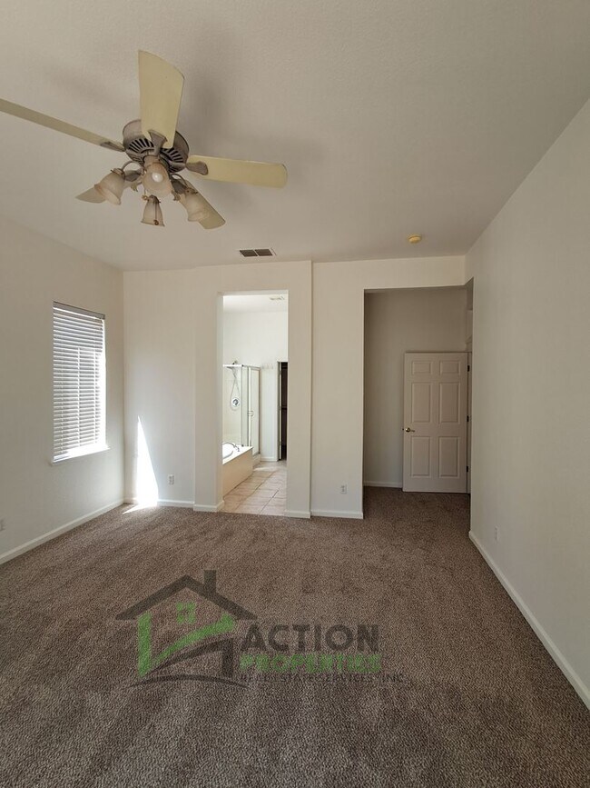 Building Photo - 7197 Marblethorpe Dr