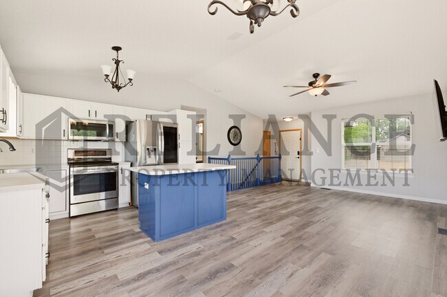 Building Photo - 1726 Black Oak Ct