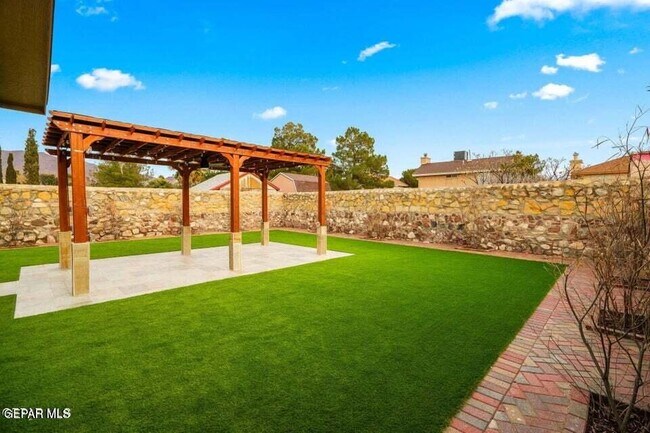 Building Photo - 7216 Desert Jewel Dr