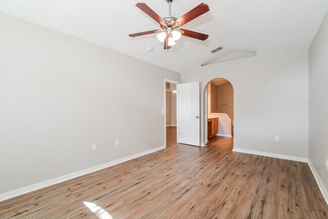 Building Photo - 1416 Muir Cir