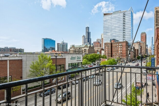 Building Photo - 1243 S Wabash Ave