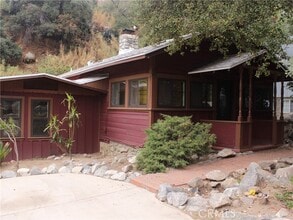 Building Photo - 705 Brookside Ln