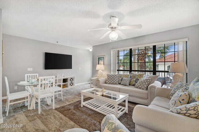 Building Photo - 17462 Front Beach Rd