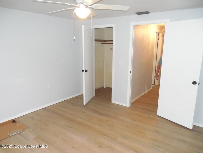 Building Photo - 345 Ocean View Ln