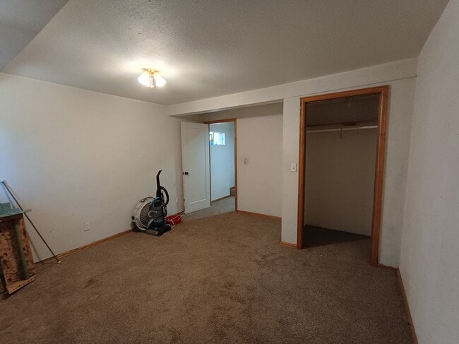 Building Photo - 420 Kutsu Ridge Rd
