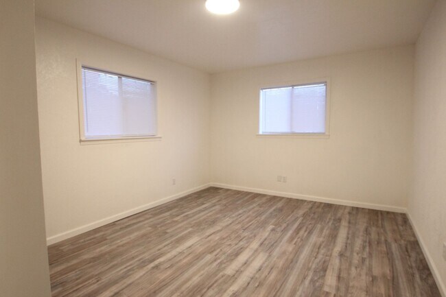 Building Photo - 1414 Griego Rd NW