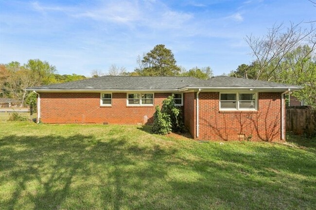 Building Photo - 2519 Miriam Ln