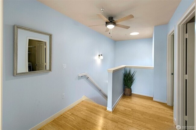 Building Photo - 959 232nd Ln NE