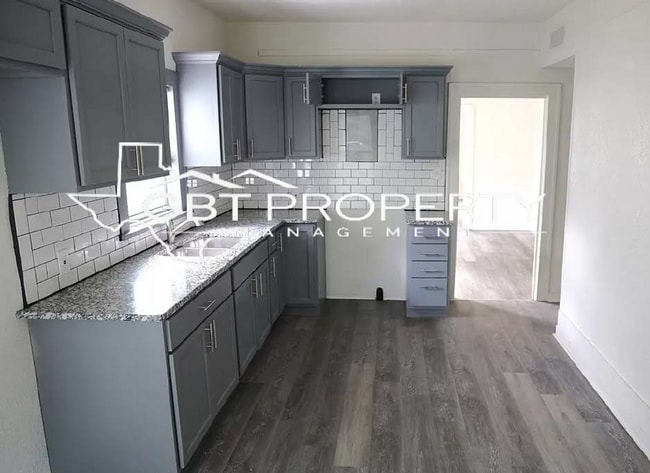 Primary Photo - 4 Bedroom 3 Bath Home Remodeled!!!!