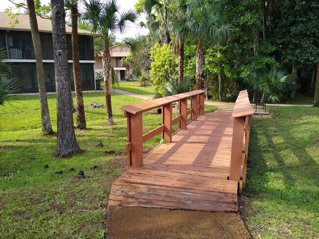 Building Photo - Wax Myrtle Woods