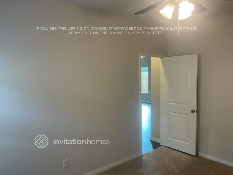 Building Photo - 8120 Sunberry Shadow Dr