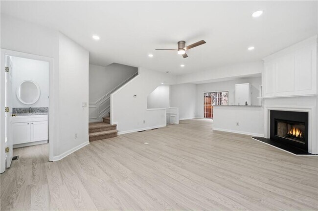 Building Photo - 3349 Lathenview Ct