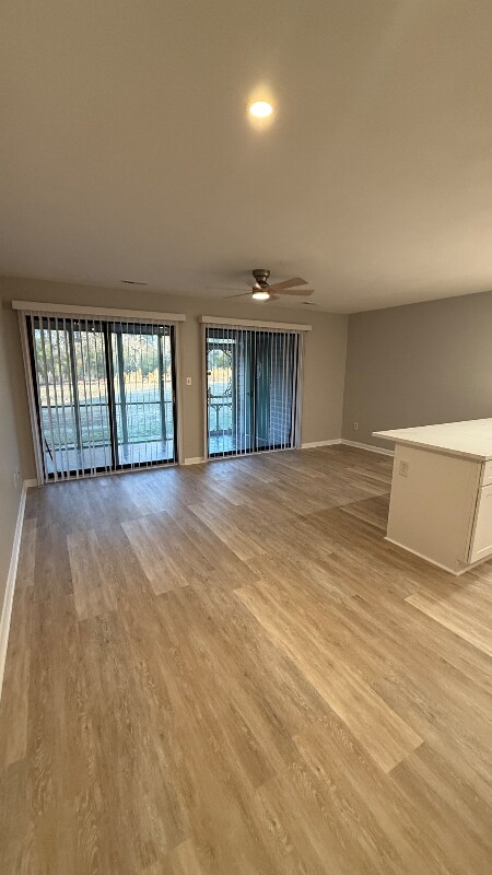 Building Photo - 500 Fairway Village Dr