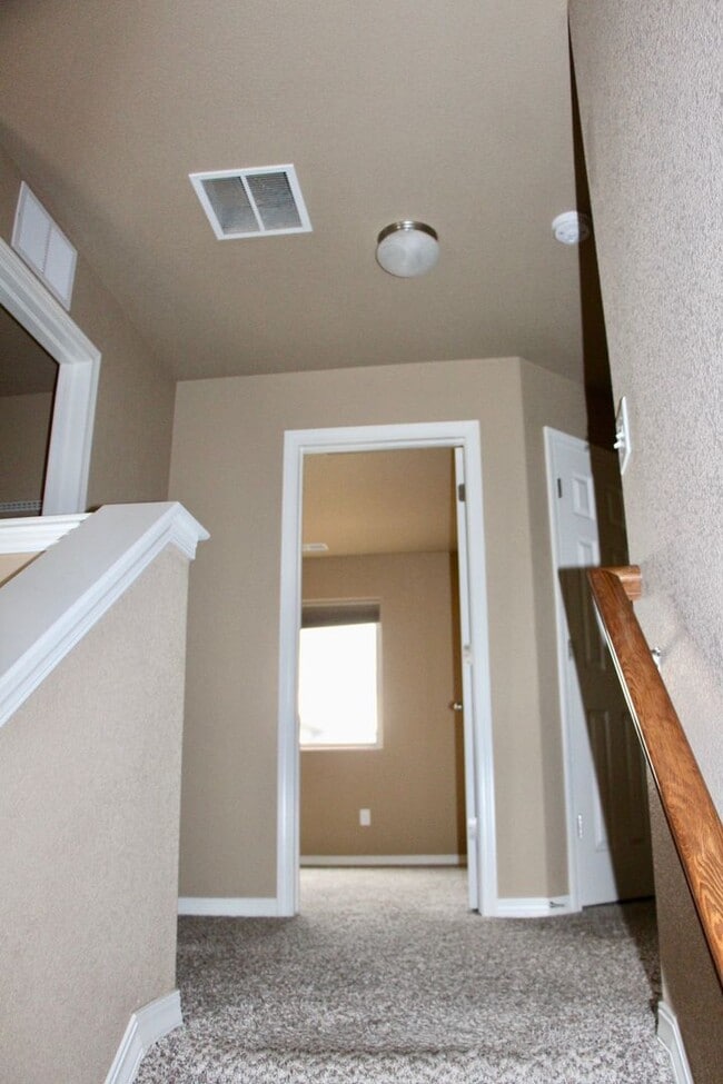 Building Photo - Well Cared For 3 bed/2.5 Bath Home in Security - Widefield